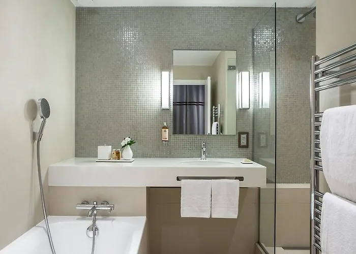 Des Saints Peres - Esprit De France 4* Paris