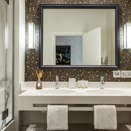 Des Saints Peres - Esprit De France Otel 4*