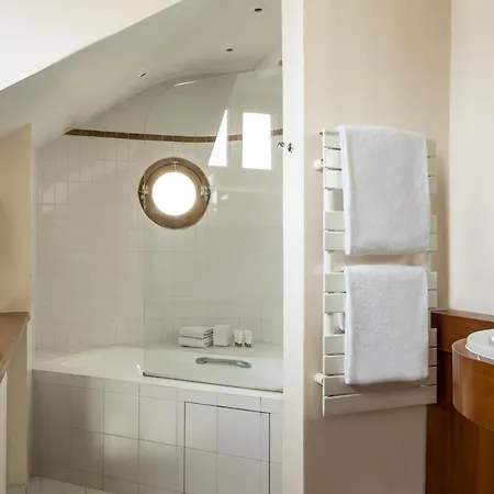 Des Saints Peres - Esprit De France Hotel 4*