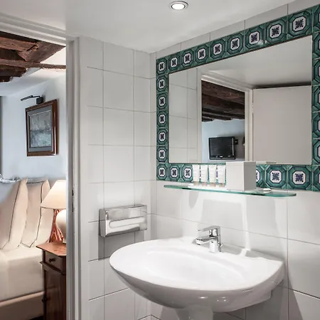 Des Saints Peres - Esprit De France