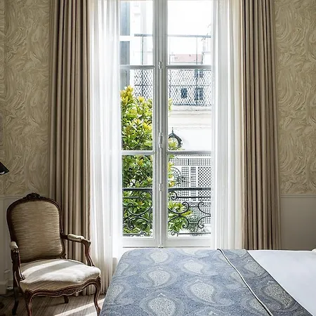 Des Saints Pères - Esprit De France Parigi