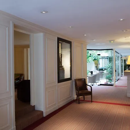 Des Saints Peres - Esprit De France 4* Paris